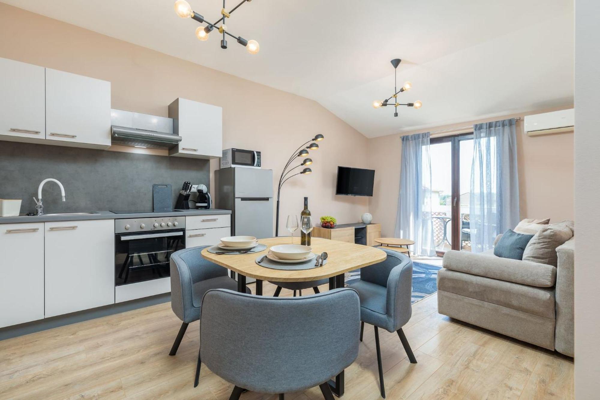 Marceta - Apartments & Rooms With Swimming Pool Fažana Εξωτερικό φωτογραφία